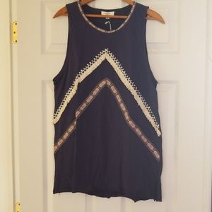 Hayden LA navy textured tank new with tags